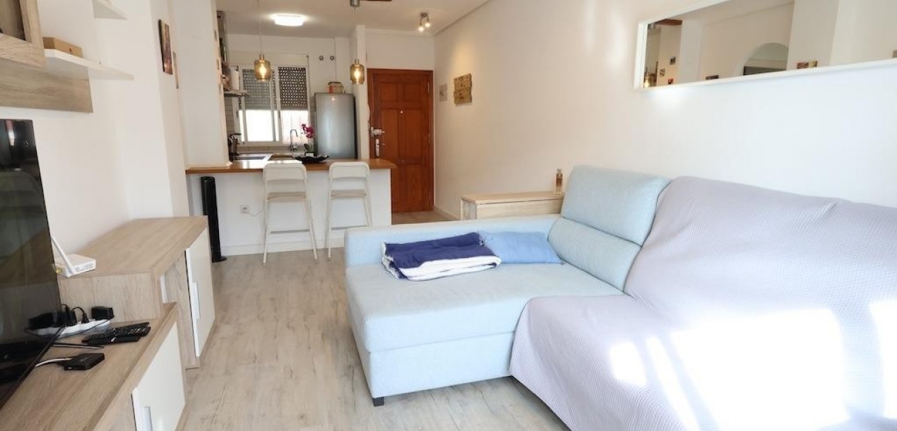 Sale - Apartment / flat -
Guardamar del Segura