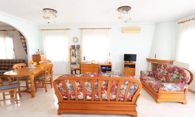 Herverkoop - Villa -
Los Balcones