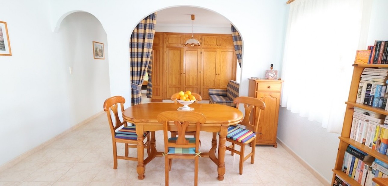 Herverkoop - Villa -
Los Balcones