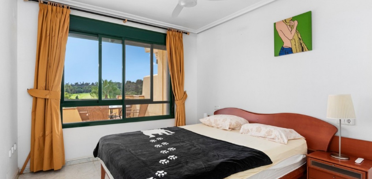 Venta - Apartamento / piso -
Campoamor