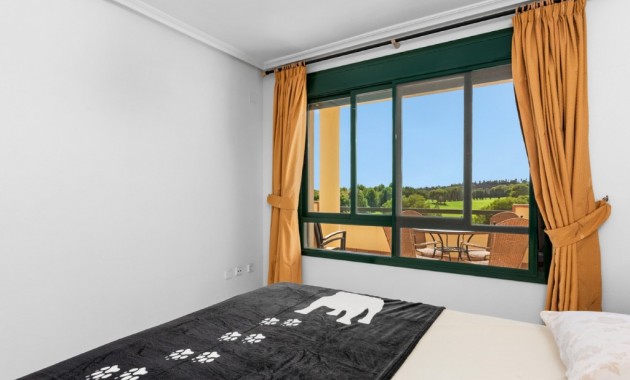 Venta - Apartamento / piso -
Campoamor