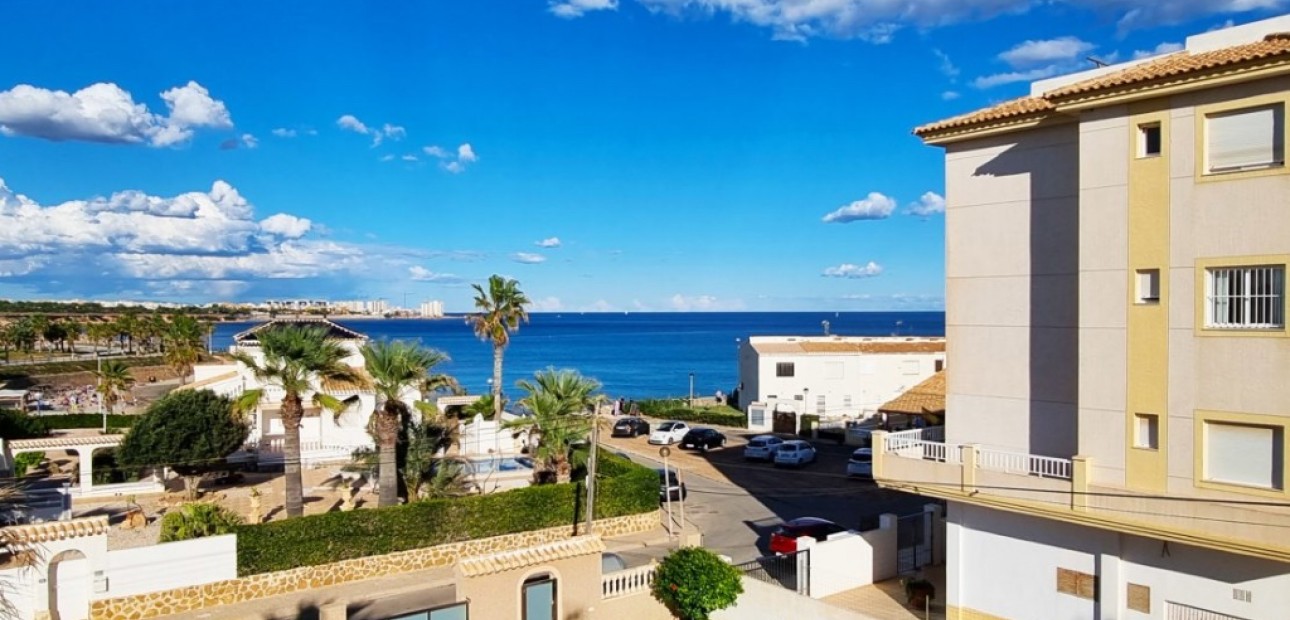 Venta - Villa -
Playa Flamenca