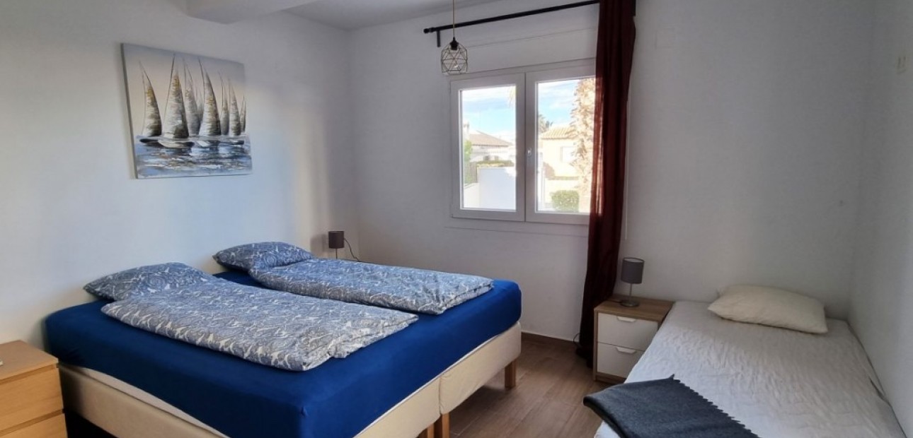 Venta - Villa -
Playa Flamenca