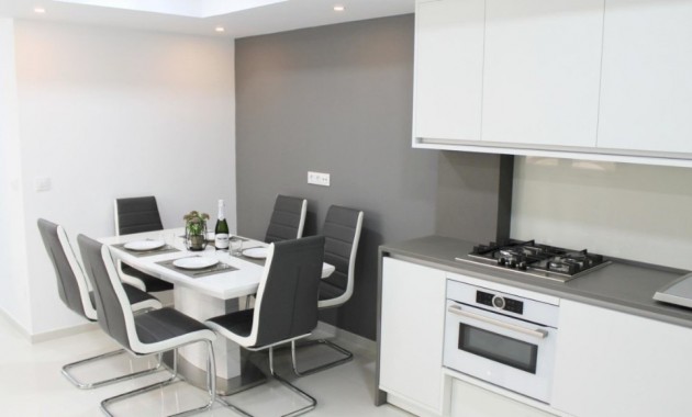 Herverkoop - Appartement / flat -
Torrevieja