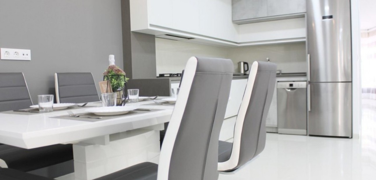 Herverkoop - Appartement / flat -
Torrevieja