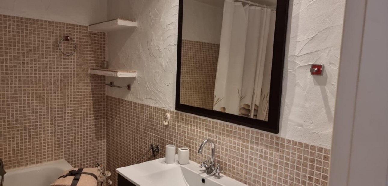 Herverkoop - Appartement / flat -
Torrevieja - Los Balcones