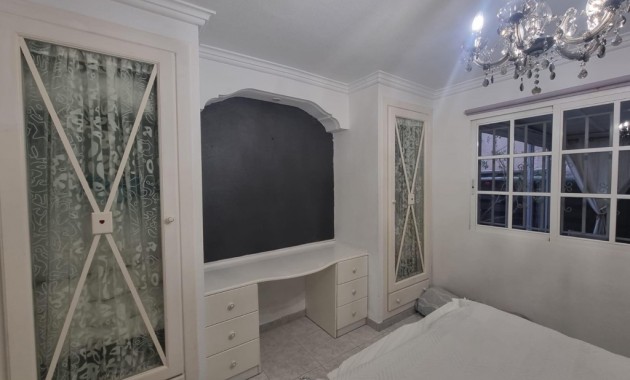 Herverkoop - Appartement / flat -
Torrevieja - Los Balcones