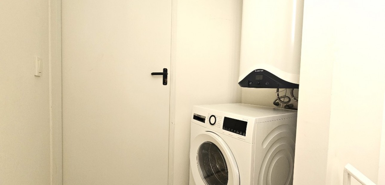 Herverkoop - Herenhuis -
Torrevieja