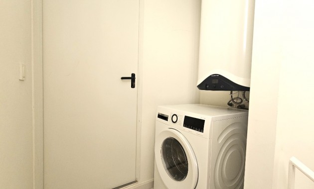 Herverkoop - Herenhuis -
Torrevieja