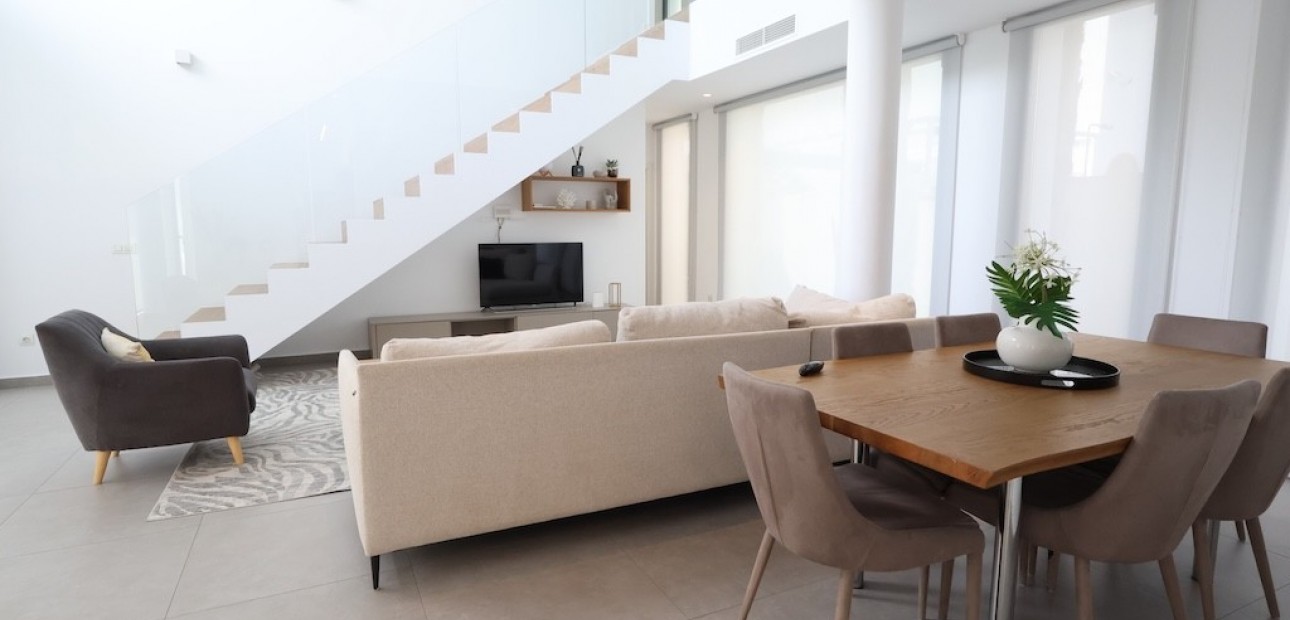 Herverkoop - Villa -
Ciudad Quesada