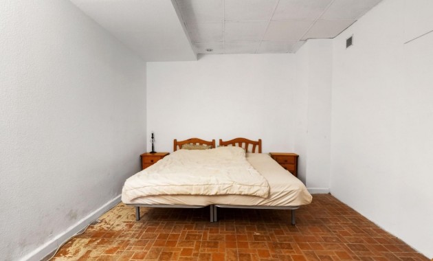 Sale - Villa -
Villamartín