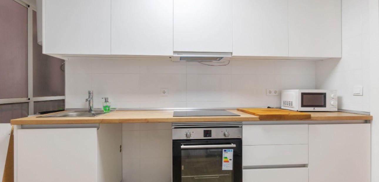 Venta - Apartamento / piso -
Torrevieja