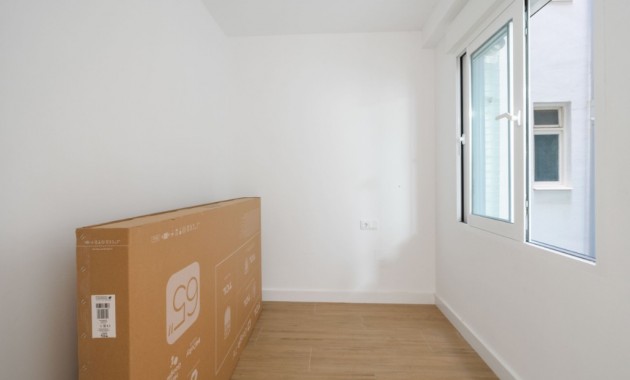 Venta - Apartamento / piso -
Torrevieja