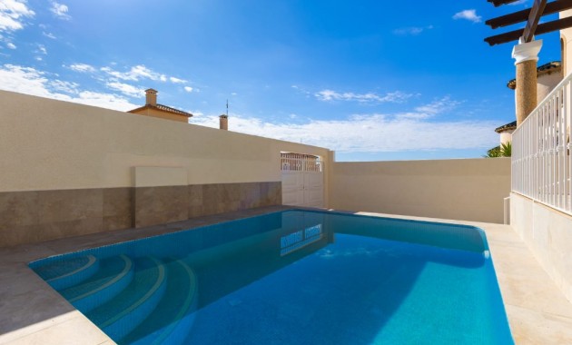 Sale - Villa -
Orihuela Costa - Villamartín