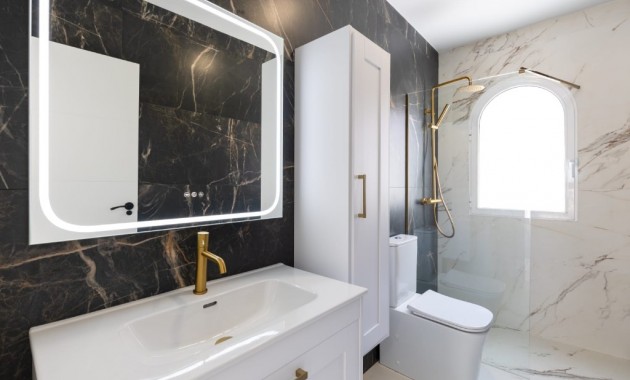 Sale - Villa -
Orihuela Costa - Villamartín