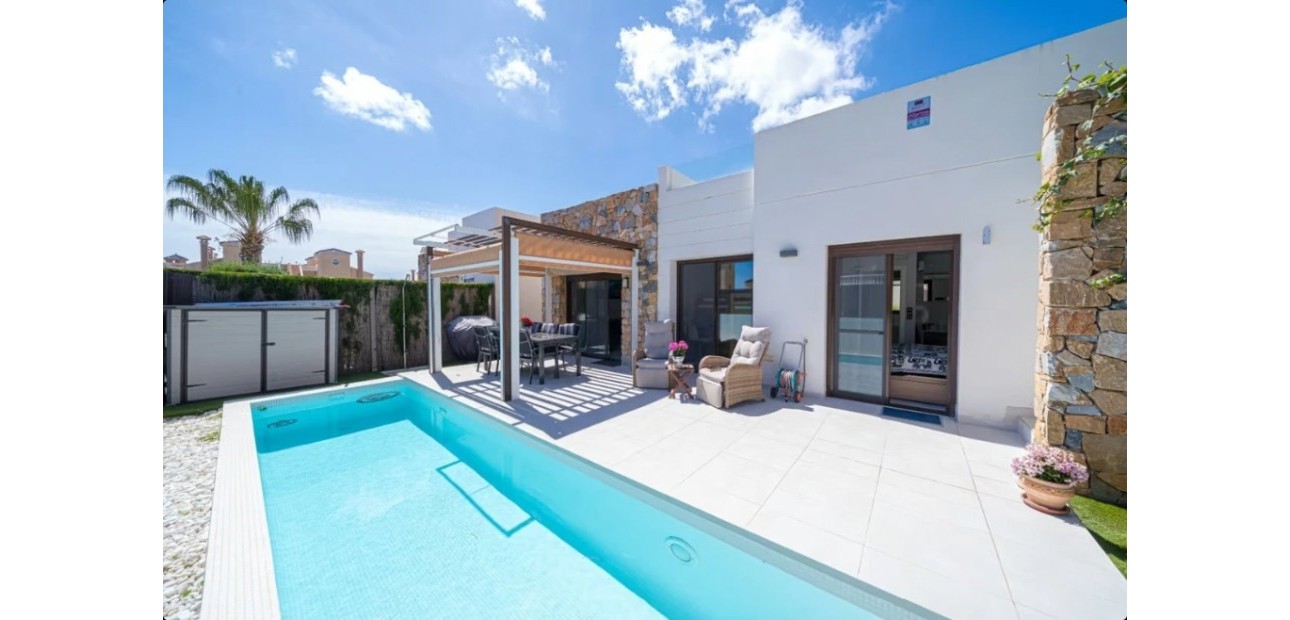 Venta - Adosado -
Orihuela Costa - Lomas de Cabo Roig