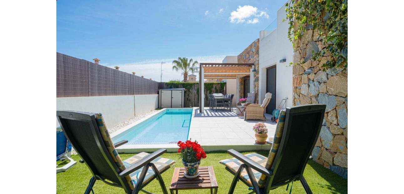 Venta - Adosado -
Orihuela Costa - Lomas de Cabo Roig