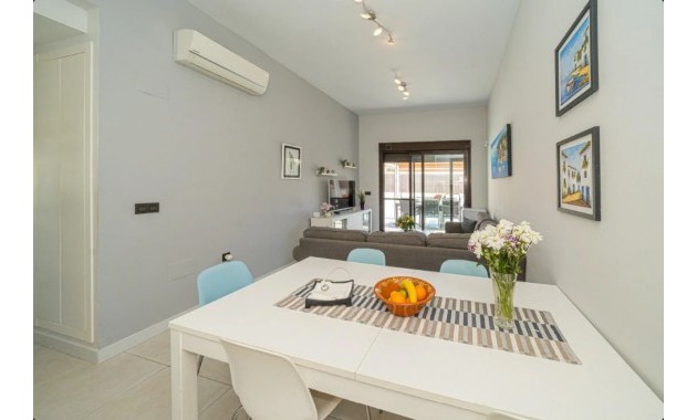 Venta - Adosado -
Orihuela Costa - Lomas de Cabo Roig