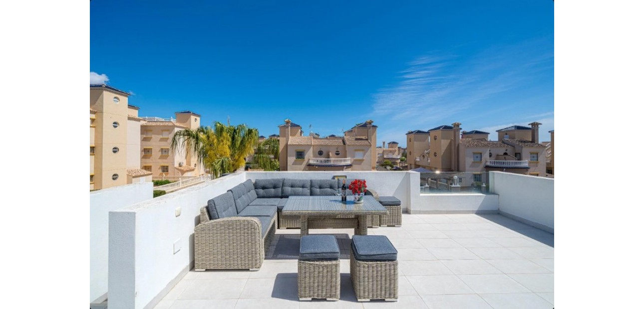 Venta - Adosado -
Orihuela Costa - Lomas de Cabo Roig