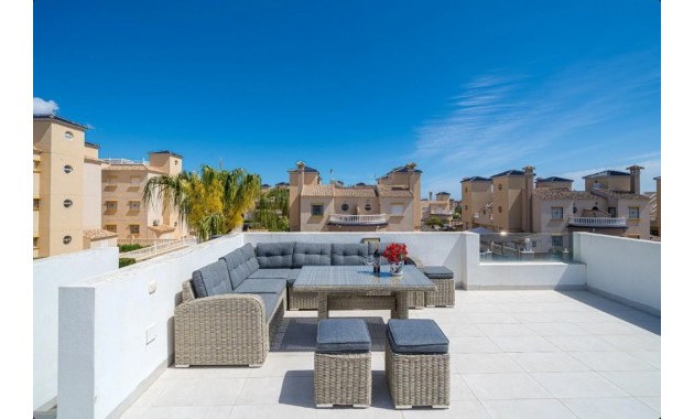 Venta - Adosado -
Orihuela Costa - Lomas de Cabo Roig