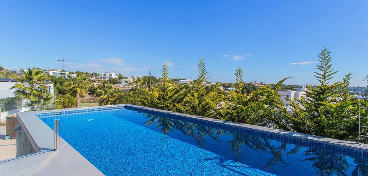 Venta - Villa -
Las Colinas - Las Colinas Golf