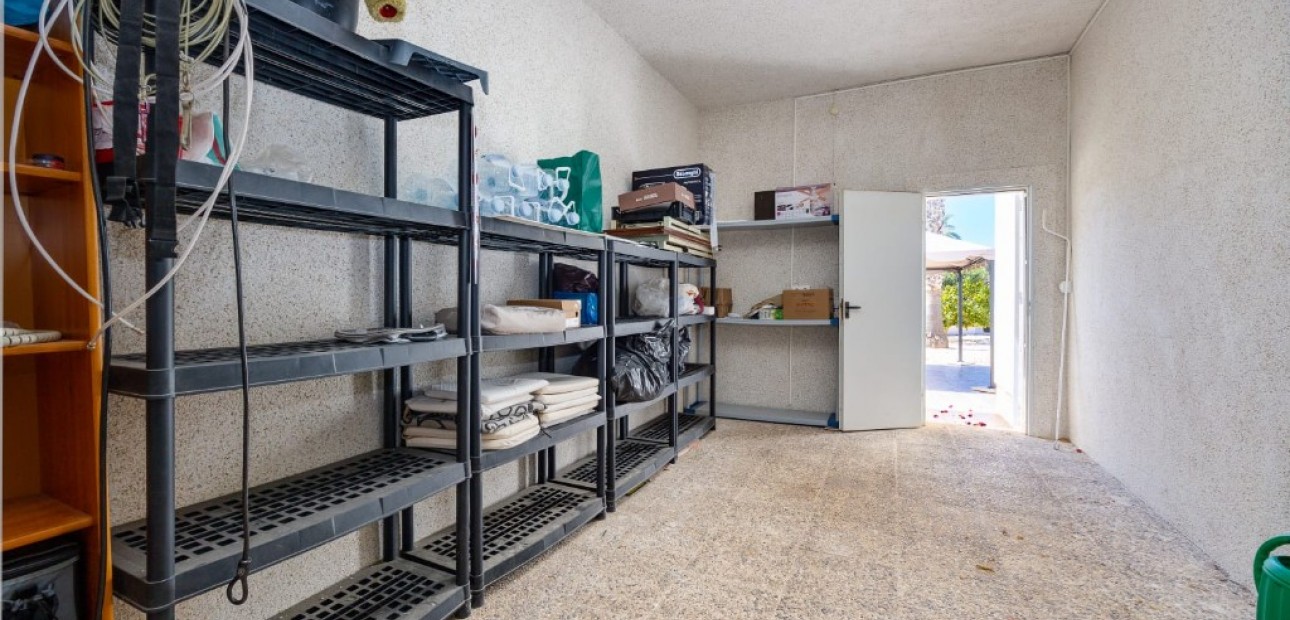 Venta - Villa -
Orihuela Costa - La Zenia