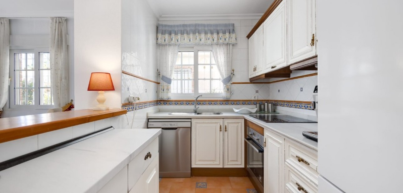 Venta - Villa -
Orihuela Costa - La Zenia