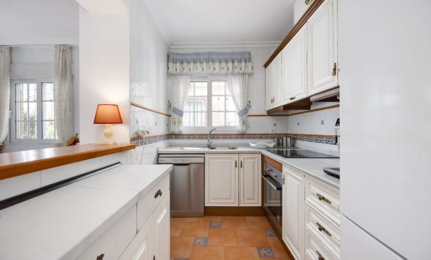 Venta - Villa -
Orihuela Costa - La Zenia