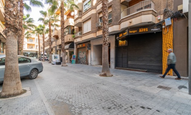 Sale - Apartment / flat -
Torrevieja