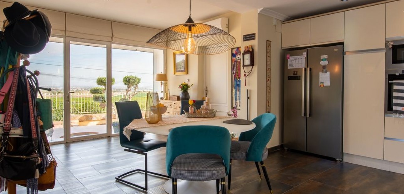 Sale - Villa -
Algorfa