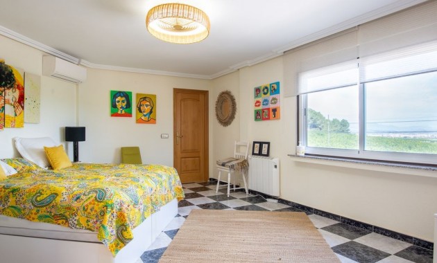 Sale - Villa -
Algorfa