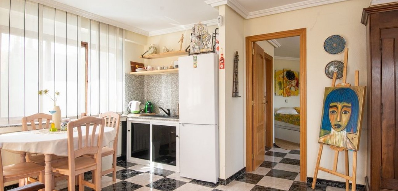 Sale - Villa -
Algorfa