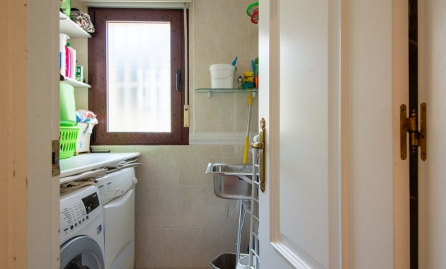 Sale - Villa -
Algorfa