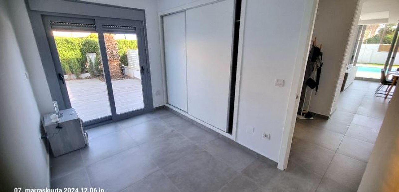 Venta - Villa -
Los Balcones