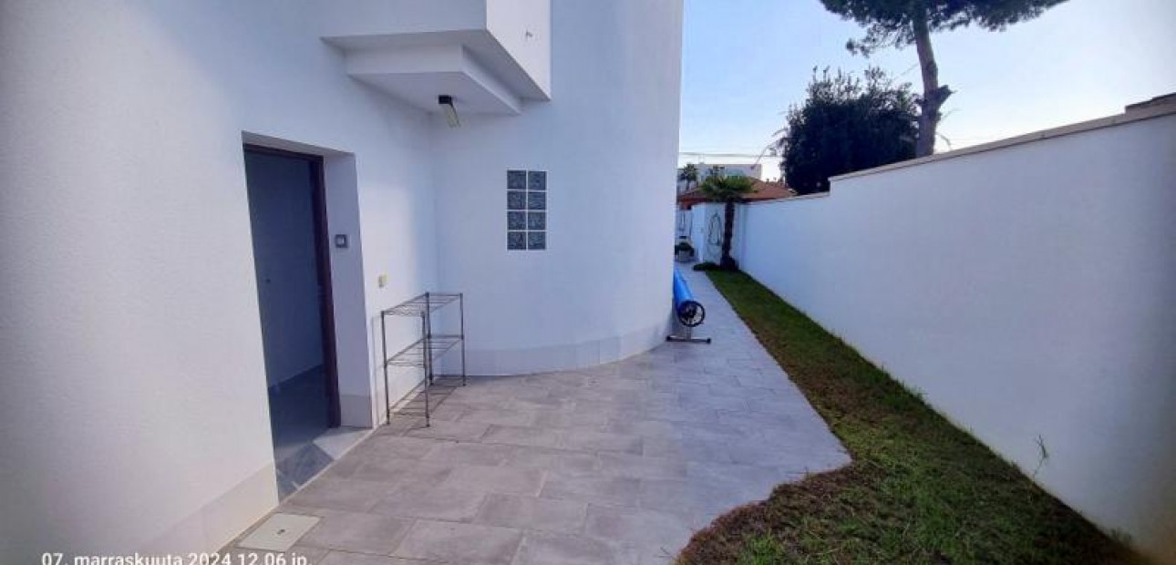 Venta - Villa -
Los Balcones