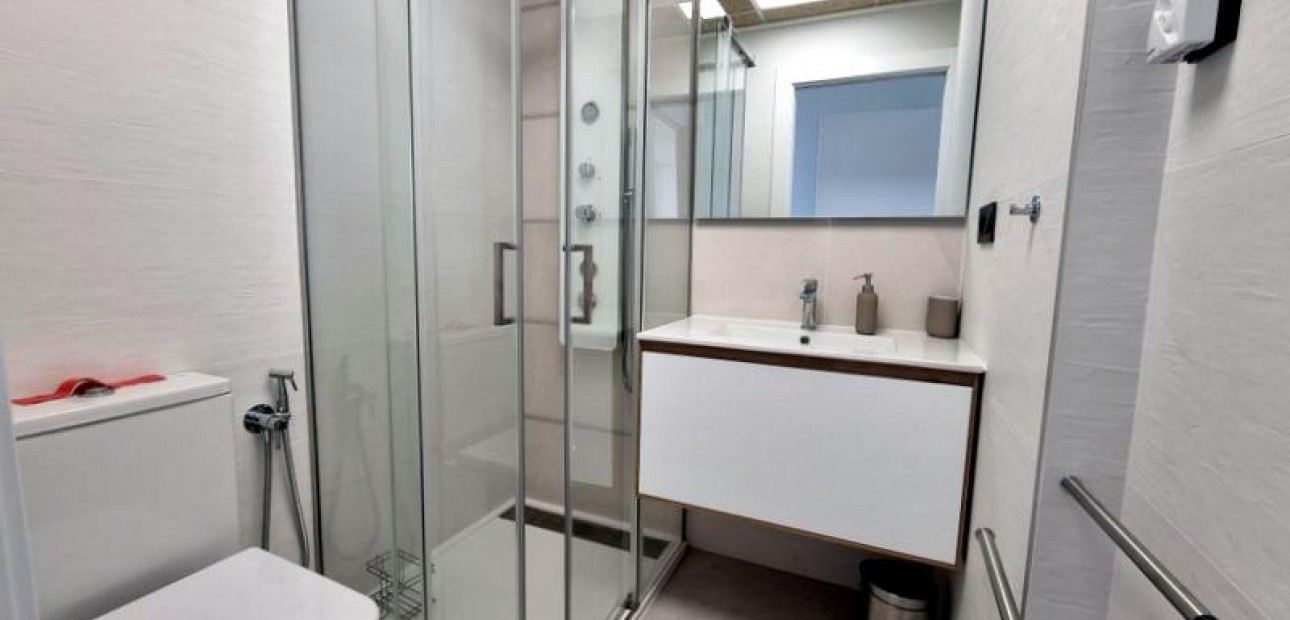 Venta - Apartamento / piso -
Los Balcones