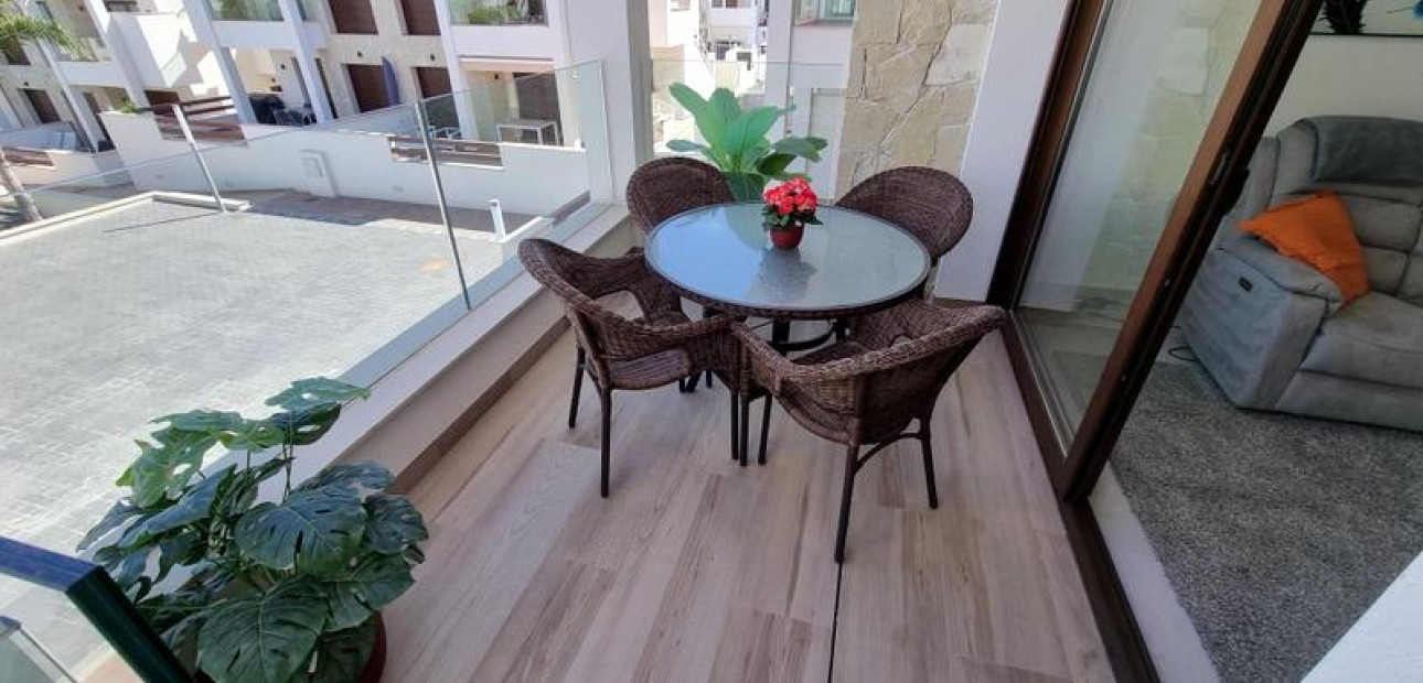 Venta - Apartamento / piso -
Los Balcones