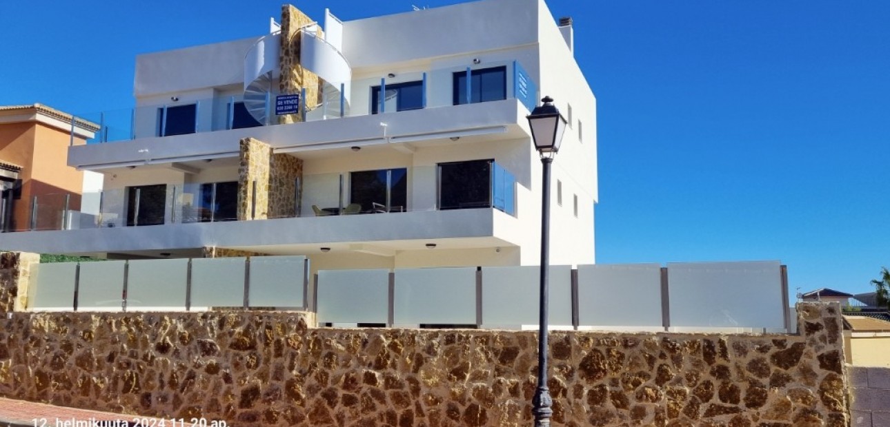 Herverkoop - Appartement / flat -
Villamartín