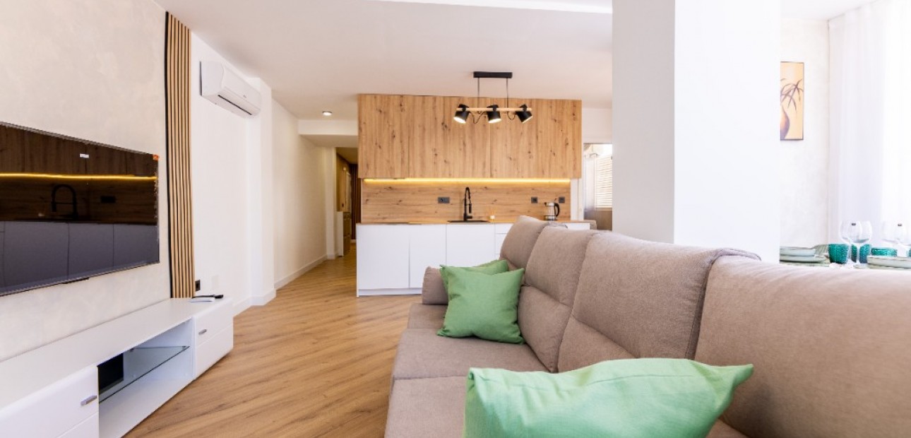 Herverkoop - Appartement / flat -
Torrevieja