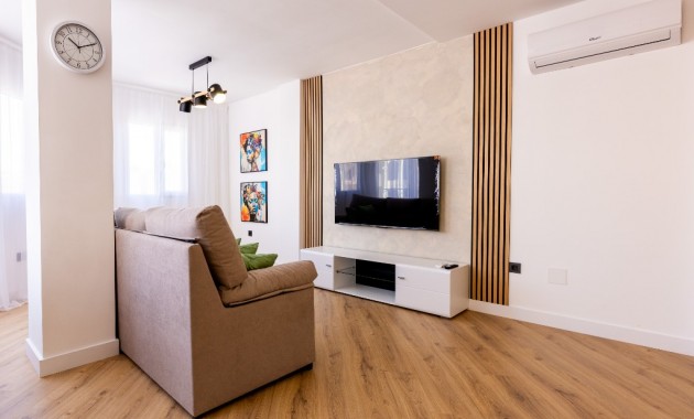 Herverkoop - Appartement / flat -
Torrevieja