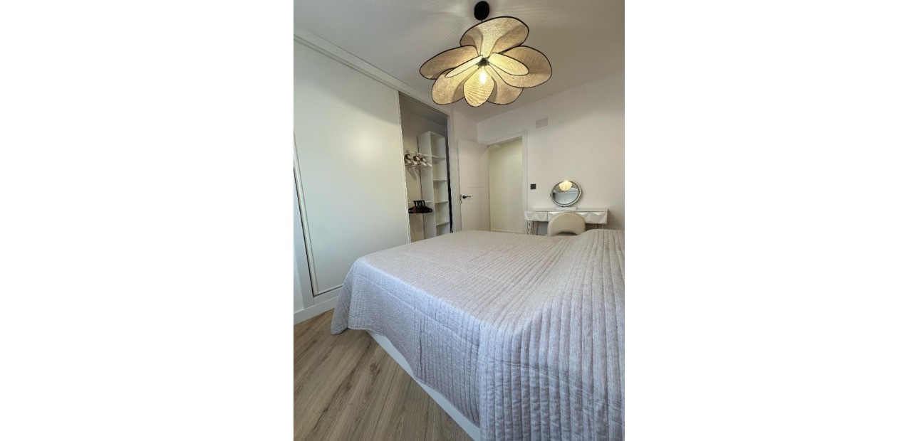 Herverkoop - Appartement / flat -
Torrevieja