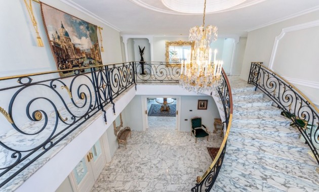 Venta - Villa -
Playa San Juan