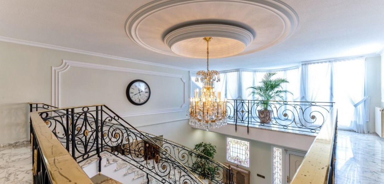 Venta - Villa -
Playa San Juan