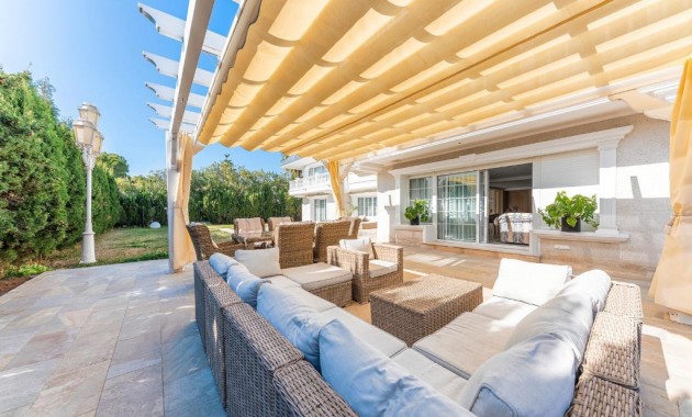 Venta - Villa -
Playa San Juan