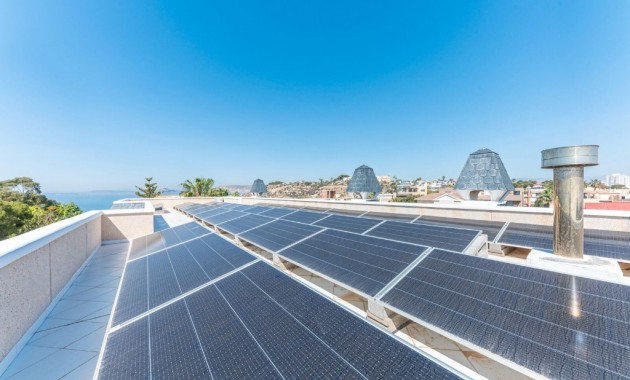 Venta - Villa -
Playa San Juan