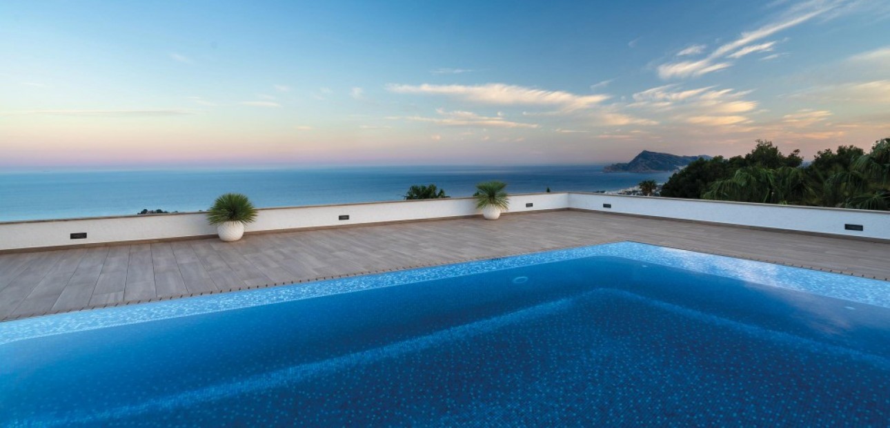 Venta - Villa -
Altea