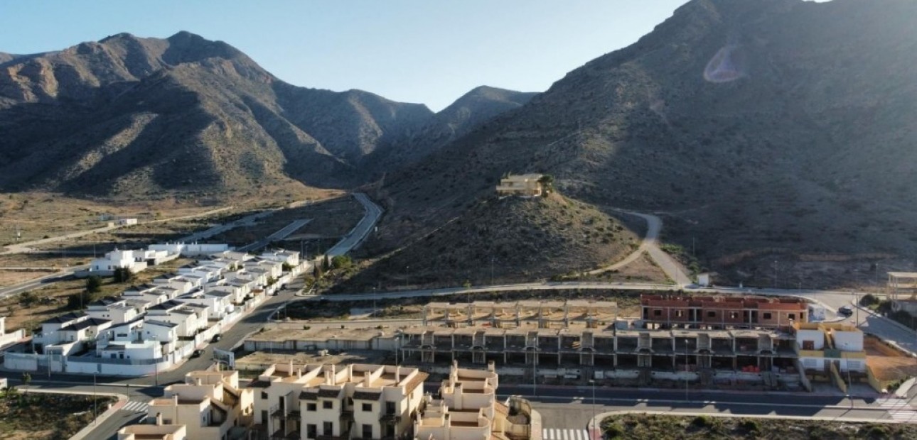 Nueva construcción  - Adosado -
Cox