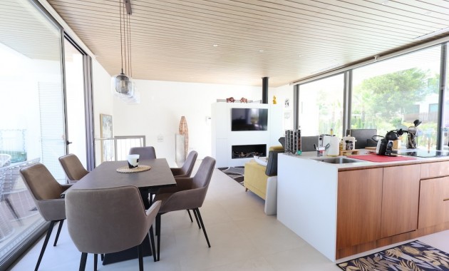 Sale - Villa -
Las Colinas - Las Colinas Golf