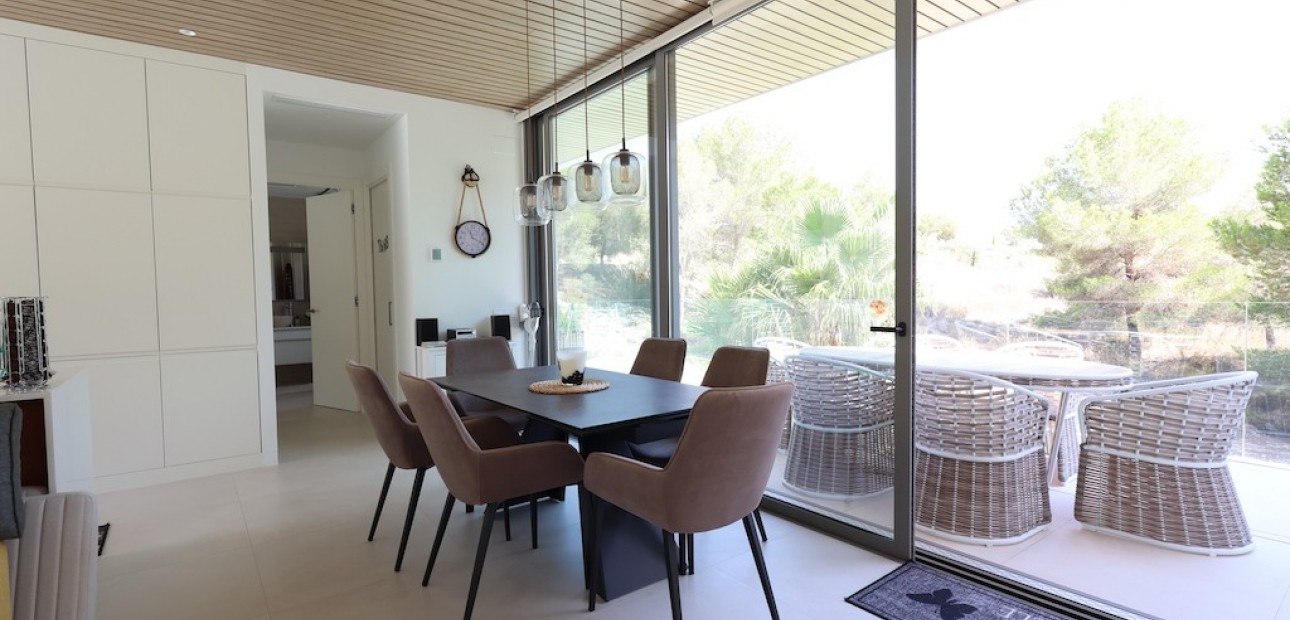 Sale - Villa -
Las Colinas - Las Colinas Golf