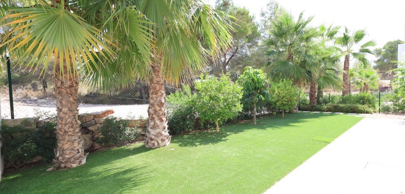 Sale - Villa -
Las Colinas - Las Colinas Golf